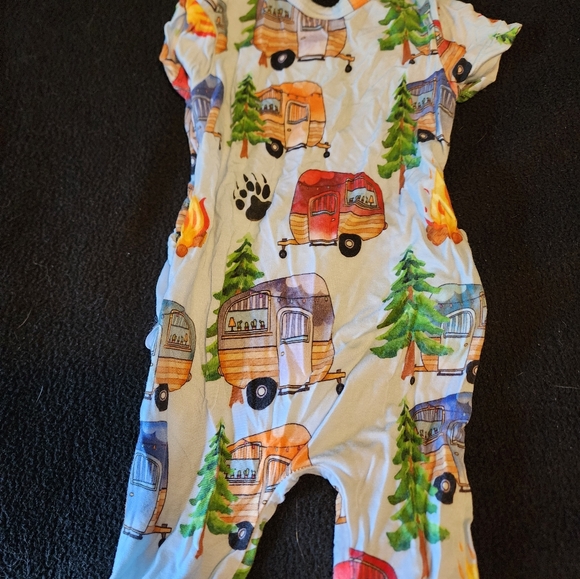 Ready Set Romper 0-6 months camping - Picture 3 of 3